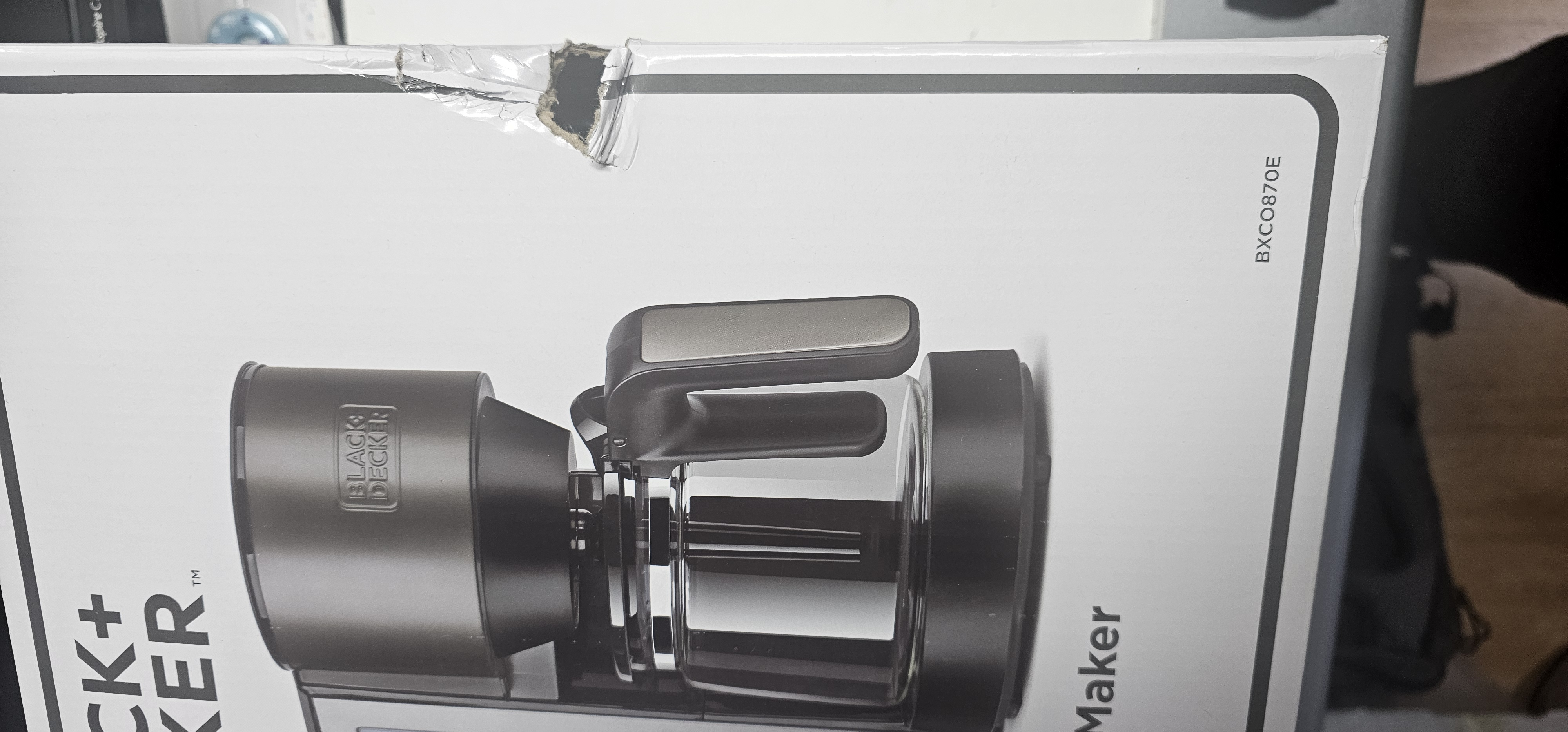 BLACK+DECKER BXCO870E - Cafetière Filtre 870 W, 12 Tasses, Verseuse en Verre, Réservoir 1,25 L, Filtre Permanent, Système Anti-Goutte, Arrêt Automatique, Inox et Noir