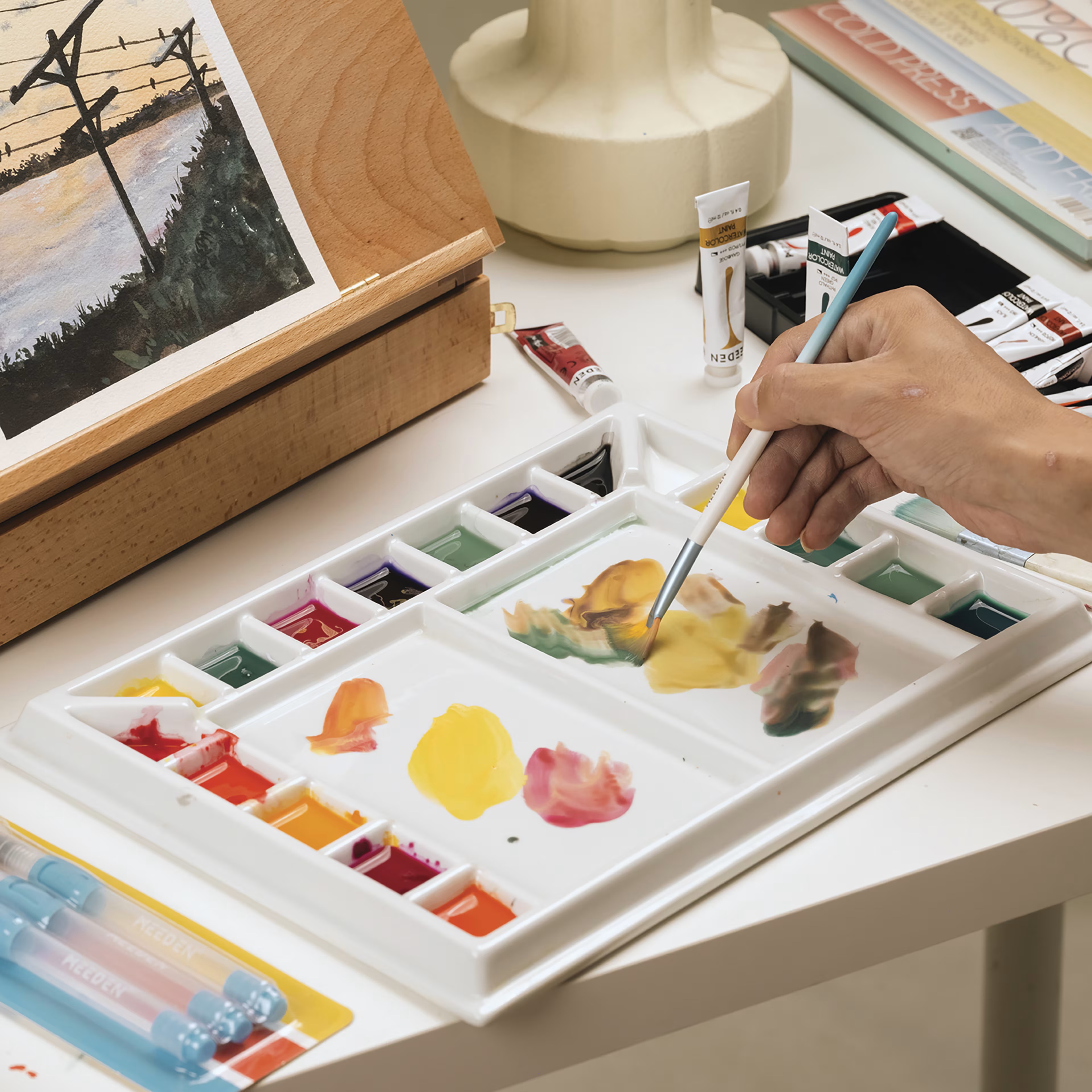 Palette de peinture en porcelaine de Meeden Studio