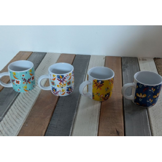 Couverts - service de table - assiettes - verres..